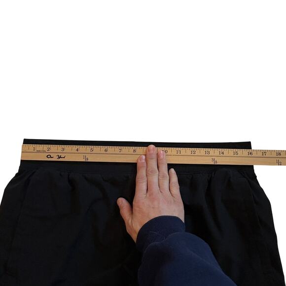 Under Armour Speedpocket 9" Running Shorts Mens Large Black Fitted Brief Lined - Picture 10 of 12